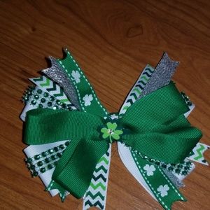 St. Patrick's day hair bow